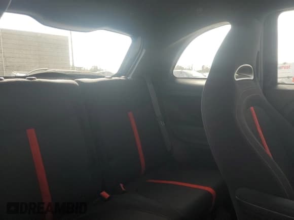 ✅ 2017 FIAT 500 Abarth • VIN: 3C3CFFFH0HT535554 • Lot: 47842915. Wystawiony na Copart z przebiegiem 42 816 mil. Bezpłatny archiwum sprzedaży aukcyjnych z USA i szczegółowy raport historii pojazdu na DreamBid. Zdjęcie 10.