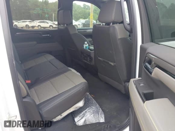 ✅ 2025 Chevrolet Silverado 1500 ZR2 • VIN: 3GCUKHEL1SG170864 • Лот: 42167688. Опубликован ранее на IAAI с пробегом 1 296 миль. Бесплатный доступ к архиву аукционных продаж из США и подробный отчёт об истории автомобиля на DreamBid. Изображение 8.