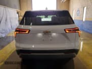 ✅ 2025 Chevrolet Equinox FWD LT • VIN: 3GNAXHEG4SL226186 • Lot: 70232515. Wystawiony na Copart z przebiegiem 14 879 mil. Bezpłatny archiwum sprzedaży aukcyjnych z USA i szczegółowy raport historii pojazdu na DreamBid. Zdjęcie 6.