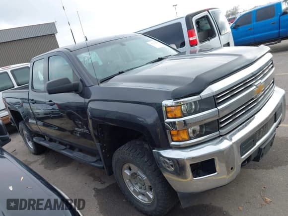 ✅ 2016 Chevrolet Silverado 2500HD Work Truck • VIN: 1GC2KUEG8GZ327106 • Лот: 43749200. Опубликован ранее на IAAI с пробегом 111 831 миль. Бесплатный доступ к архиву аукционных продаж из США и подробный отчёт об истории автомобиля на DreamBid. Изображение 1.