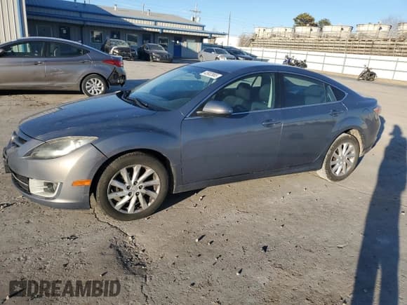 ✅ 2011 Mazda 6 i Grand Touring • VIN: 1YVHZ8CH6B5M01383 • Lot: 43932865. Listed on Copart with 152,917 mi. Free auction sales archive from the USA and detailed vehicle history report at DreamBid. Image 1.