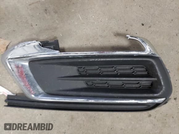 ✅ 2015 Chevrolet Cruze LT • VIN: 1G1PE5SB4F7271745 • Lot: 69267162. Listed on Copart with 161,573 mi. Free auction sales archive from the USA and detailed vehicle history report at DreamBid. Image 14.