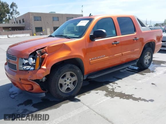 ✅ 2007 Chevrolet Avalanche LTZ • VIN: 3GNEC12J07G156688 • Lot: 42095186. Listed on IAAI with 224,714 mi. Free auction sales archive from the USA and detailed vehicle history report at DreamBid. Image 2.