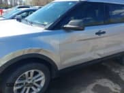 ✅ 2017 Ford Explorer • VIN: 1FM5K7B80HGD75686 • Лот: 41908973. Опубликован ранее на IAAI с пробегом 122 525 миль. Бесплатный доступ к архиву аукционных продаж из США и подробный отчёт об истории автомобиля на DreamBid. Изображение 6.