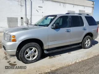 ✅ 2004 Ford Explorer XLT • VIN: 1FMZU73W24UB80323 • Lot: 69844485. Wystawiony na Copart z przebiegiem 155 811 mil. Bezpłatny archiwum sprzedaży aukcyjnych z USA i szczegółowy raport historii pojazdu na DreamBid. Zdjęcie 1.