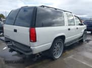 ✅ 1999 Chevrolet Suburban • VIN: 1GNFK16R4XJ371464 • Лот: 43615079. Опубликован ранее на IAAI с пробегом 259 069 миль. Бесплатный доступ к архиву аукционных продаж из США и подробный отчёт об истории автомобиля на DreamBid. Изображение 4.