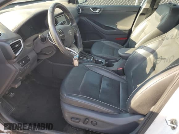 ✅ 2018 Hyundai Ioniq Limited • VIN: KMHC85LC4JU088615 • Lot: 78621314. Wystawiony na Copart z przebiegiem 157 009 mil. Bezpłatny archiwum sprzedaży aukcyjnych z USA i szczegółowy raport historii pojazdu na DreamBid. Zdjęcie 7.