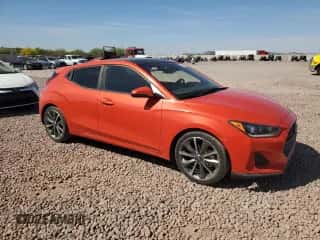 2019 Hyundai Veloster 2.0 z VIN KMHTG6AF6KU019061, wystawiony jako Copart lot #51016785 z przebiegiem 51 527 mil mil oraz Czysty tytuł • Clean title. Historia ofert i sprzedaży dostępna na DreamBid. Obrazek 4.