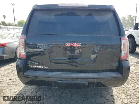 ✅ 2020 GMC Yukon XL SLT • VIN: 1GKS2GKC9LR206022 • Lot: 62706505. Listed on Copart with 165,837 mi. Free auction sales archive from the USA and detailed vehicle history report at DreamBid. Image 6.