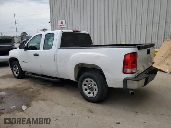 ✅ 2011 GMC Sierra 1500 • VIN: 1GTR1TEA2BZ353281 • Lot: 50753155. Wystawiony na Copart z przebiegiem 231 071 mil. Bezpłatny archiwum sprzedaży aukcyjnych z USA i szczegółowy raport historii pojazdu na DreamBid. Zdjęcie 2.