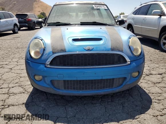 ✅ 2010 MINI Clubman S • VIN: WMWMM3C54ATZ33055 • Lot: 65428775. Listed on Copart with 111,294 mi. Free auction sales archive from the USA and detailed vehicle history report at DreamBid. Image 5.