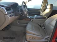 ✅ 2015 Chevrolet Suburban LTZ • VIN: 1GNSKKKCXFR160873 • Lot: 73047564. Wystawiony na Copart z przebiegiem 170 963 mil. Bezpłatny archiwum sprzedaży aukcyjnych z USA i szczegółowy raport historii pojazdu na DreamBid. Zdjęcie 7.