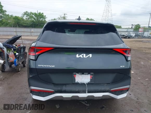 ✅ 2025 Kia Sportage LX • VIN: KNDPU3DG4S7196045 • Лот: 42214356. Опубликован ранее на IAAI с пробегом 2 692 миль. Бесплатный доступ к архиву аукционных продаж из США и подробный отчёт об истории автомобиля на DreamBid. Изображение 17.
