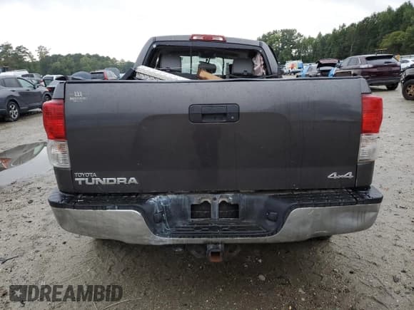 ✅ 2013 Toyota Tundra • VIN: 5TFUM5F1XDX039744 • Лот: 80295735. Опубликован ранее на Copart с пробегом Не указан. Бесплатный доступ к архиву аукционных продаж из США и подробный отчёт об истории автомобиля на DreamBid. Изображение 6.
