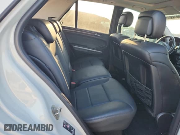 ✅ 2010 Mercedes-Benz M 350 • VIN: 4JGBB5GB2AA620864 • Lot: 90793815. Listed on Copart with 85,851 mi. Free auction sales archive from the USA and detailed vehicle history report at DreamBid. Image 11.