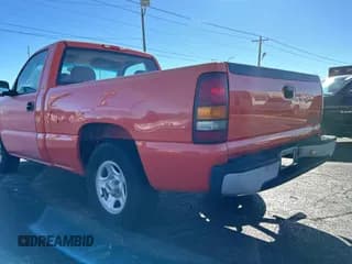✅ 2000 Chevrolet Silverado 1500 • VIN: 1GCEC14W1YZ262926 • Лот: 80363614. Опубликован ранее на Copart с пробегом 218 522 миль. Бесплатный доступ к архиву аукционных продаж из США и подробный отчёт об истории автомобиля на DreamBid. Изображение 3.