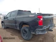 ✅ 2022 Chevrolet Silverado 1500 LT Trail Boss • VIN: 1GCPYFED3NZ194306 • Lot: 41906625. Wystawiony na IAAI z przebiegiem Nie podano. Bezpłatny archiwum sprzedaży aukcyjnych z USA i szczegółowy raport historii pojazdu na DreamBid. Zdjęcie 14.