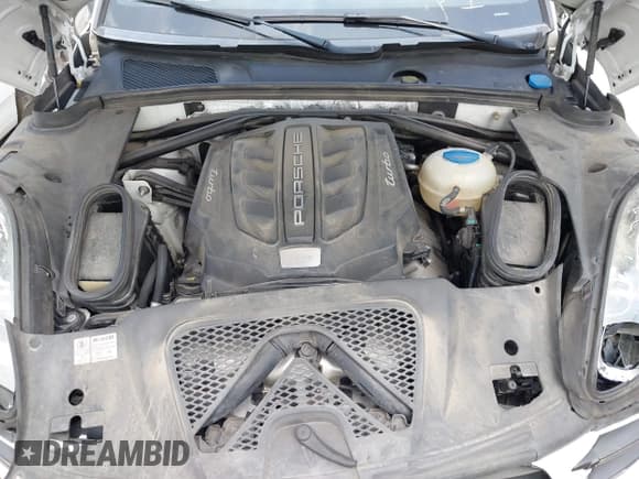 ✅ 2015 Porsche Macan Turbo • VIN: WP1AF2A5XFLB93921 • Лот: 42466833. Опубликован ранее на IAAI с пробегом 89 098 миль. Бесплатный доступ к архиву аукционных продаж из США и подробный отчёт об истории автомобиля на DreamBid. Изображение 10.