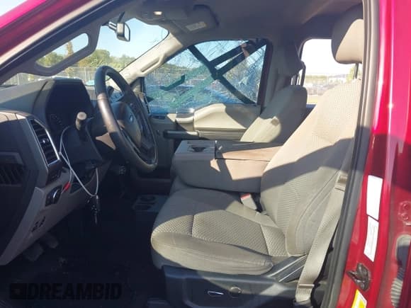 ✅ 2016 Ford F-150 XLT • VIN: 1FTEW1EPXGFC84647 • Lot: 43170368. Listed on IAAI with 102,398 mi. Free auction sales archive from the USA and detailed vehicle history report at DreamBid. Image 5.