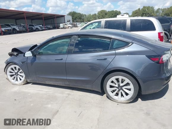 ✅ 2023 Tesla Model 3 • VIN: 5YJ3E1EA0PF569044 • Лот: 43295052. Опубликован ранее на IAAI с пробегом 15 миль. Бесплатный доступ к архиву аукционных продаж из США и подробный отчёт об истории автомобиля на DreamBid. Изображение 14.