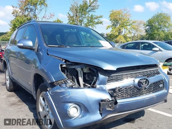 ✅ 2012 Toyota RAV4 Limited • VIN: 2T3DK4DV1CW068820 • Лот: 43214061. Опубликован ранее на IAAI с пробегом 103 212 миль. Бесплатный доступ к архиву аукционных продаж из США и подробный отчёт об истории автомобиля на DreamBid. Изображение 1.