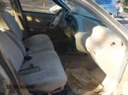 ✅ 1995 Ford Taurus GL • VIN: 1FALP52U1SA180937 • Lot: 43777224. Listed on IAAI with 138,027 mi. Free auction sales archive from the USA and detailed vehicle history report at DreamBid. Image 5.