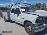 ✅ 1996 Ford F-350 • VIN: 1FTJW35F2TEB32265 • Lot: 43470879. Wystawiony na IAAI z przebiegiem 308 696 mil. Bezpłatny archiwum sprzedaży aukcyjnych z USA i szczegółowy raport historii pojazdu na DreamBid. Zdjęcie 13.
