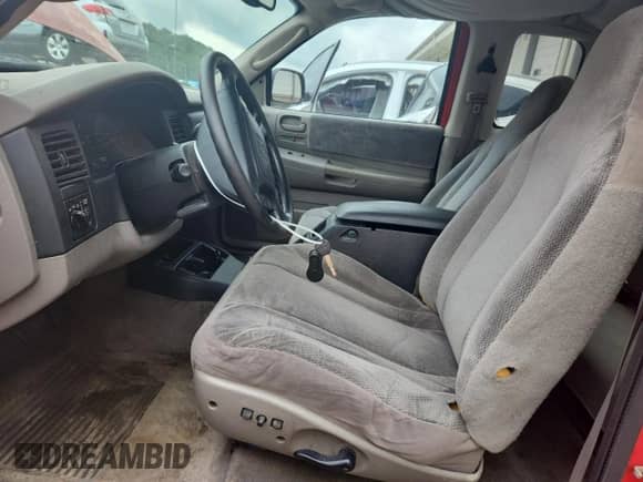 2004 Dodge Dakota Sport z VIN 1D7GL32N94S524859, wystawiony jako Copart lot #60302255 z przebiegiem 210 773 mil mil oraz Szkoda całkowita • Salvage title. Historia ofert i sprzedaży dostępna na DreamBid. Obrazek 7.