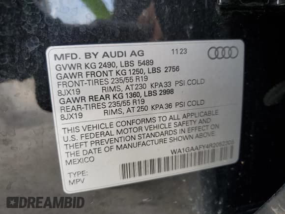 ✅ 2024 Audi Q5 S line Premium • VIN: WA1GAAFY4R2052306 • Lot: 67639305. Listed on Copart with 21,576 mi. Free auction sales archive from the USA and detailed vehicle history report at DreamBid. Image 13.