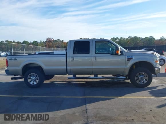 ✅ 2010 Ford F-250 XL • VIN: 1FTSW2BR2AEA37764 • Lot: 43660625. Listed on IAAI with 109,108 mi. Free auction sales archive from the USA and detailed vehicle history report at DreamBid. Image 13.