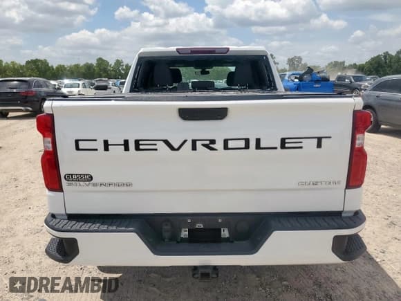 ✅ 2022 Chevrolet Silverado 1500 Custom • VIN: 3GCPWBEK9NG105416 • Лот: 70223615. Опубликован ранее на Copart с пробегом 57 347 миль. Бесплатный доступ к архиву аукционных продаж из США и подробный отчёт об истории автомобиля на DreamBid. Изображение 6.