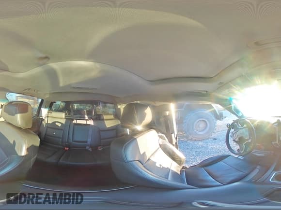 ✅ 2015 Chevrolet Silverado 1500 LTZ • VIN: 3GCPCSEC9FG149693 • Лот: 82759784. Опубликован ранее на Copart с пробегом 132 393 миль. Бесплатный доступ к архиву аукционных продаж из США и подробный отчёт об истории автомобиля на DreamBid. Изображение 15.