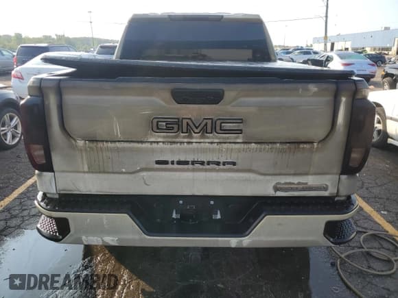 ✅ 2022 GMC Sierra 1500 Elevation • VIN: 3GTP9GEK1NG153223 • Лот: 68305894. Опубликован ранее на Copart с пробегом 56 122 миль. Бесплатный доступ к архиву аукционных продаж из США и подробный отчёт об истории автомобиля на DreamBid. Изображение 6.
