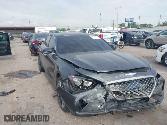 ✅ 2019 Genesis G70 Advanced • VIN: KMTG64LA3KU022905 • Lot: 42020654. Listed on IAAI with 74,197 mi. Free auction sales archive from the USA and detailed vehicle history report at DreamBid. Image 1.