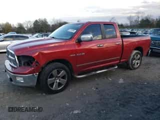 2010 Dodge 1500 SLT с VIN 1D7RB1GT6AS111736, выставлен на аукционе Copart как лот 81761994 с пробегом 189 930 миль миль и Чистый • Clean title. История ставок и продаж доступна на DreamBid. Изображение 1.