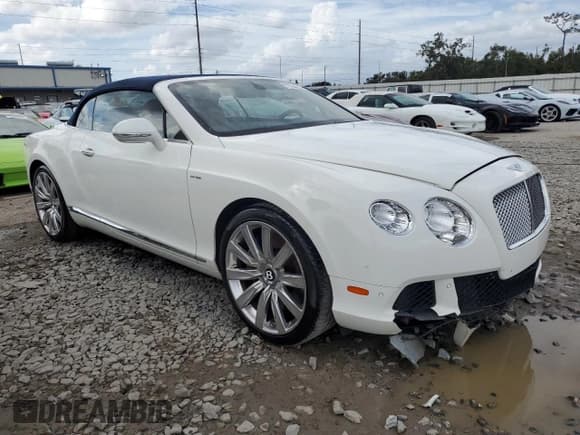 ✅ 2014 Bentley Continental GT • VIN: SCBGU3ZA4EC094540 • Лот: 77244134. Опубликован ранее на Copart с пробегом 31 848 миль. Бесплатный доступ к архиву аукционных продаж из США и подробный отчёт об истории автомобиля на DreamBid. Изображение 4.