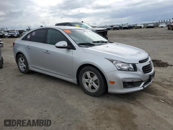 ✅ 2015 Chevrolet Cruze LT • VIN: 1G1PC5SB5F7287216 • Лот: 45399643. Опубликован ранее на Copart с пробегом 108 690 миль. Бесплатный доступ к архиву аукционных продаж из США и подробный отчёт об истории автомобиля на DreamBid. Изображение 4.