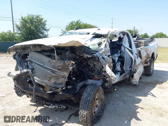 ✅ 2023 Ram 2500 Tradesman • VIN: 3C6UR5HL6PG556118 • Лот: 39993736. Опубликован ранее на IAAI с пробегом Не указан. Бесплатный доступ к архиву аукционных продаж из США и подробный отчёт об истории автомобиля на DreamBid. Изображение 2.