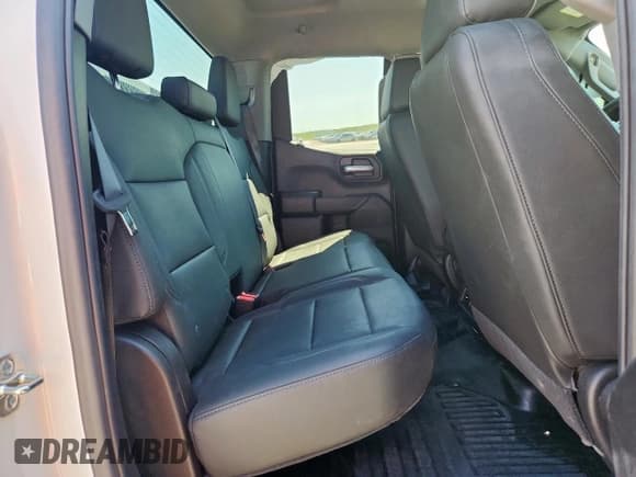 ✅ 2025 Chevrolet Silverado 1500 • VIN: 1GCRKAEK0SZ198062 • Лот: 70900665. Опубликован ранее на Copart с пробегом 7 584 миль. Бесплатный доступ к архиву аукционных продаж из США и подробный отчёт об истории автомобиля на DreamBid. Изображение 10.