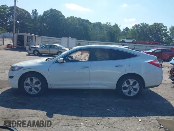 ✅ 2010 Honda Crosstour EX-L • VIN: 5J6TF1H54AL013331 • Lot: 42618764. Wystawiony na IAAI z przebiegiem 197 094 mil. Bezpłatny archiwum sprzedaży aukcyjnych z USA i szczegółowy raport historii pojazdu na DreamBid. Zdjęcie 14.