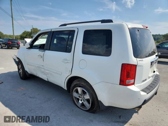 ✅ 2011 Honda Pilot EX-L • VIN: 5FNYF4H72BB007501 • Lot: 81096955. Listed on Copart with 92,532 mi. Free auction sales archive from the USA and detailed vehicle history report at DreamBid. Image 2.