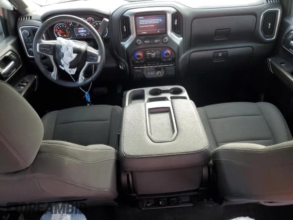 ✅ 2022 Chevrolet Silverado 1500 RST • VIN: 3GCUYEED0NG185723 • Lot: 80625785. Wystawiony na Copart z przebiegiem 73 565 mil. Bezpłatny archiwum sprzedaży aukcyjnych z USA i szczegółowy raport historii pojazdu na DreamBid. Zdjęcie 8.