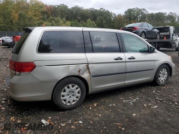 ✅ 2008 Honda Odyssey LX • VIN: 5FNRL382X8B061651 • Лот: 86328035. Опубликован ранее на Copart с пробегом 174 483 миль. Бесплатный доступ к архиву аукционных продаж из США и подробный отчёт об истории автомобиля на DreamBid. Изображение 3.