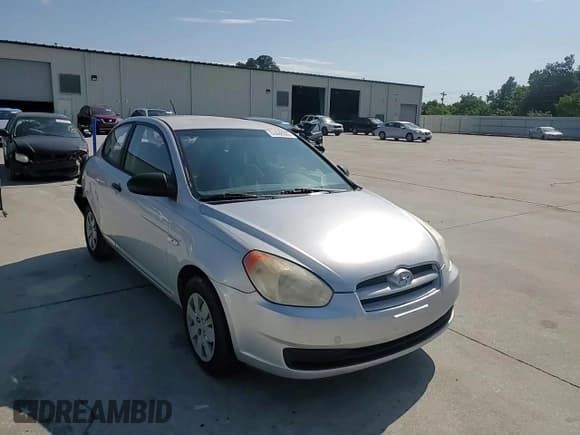✅ 2008 Hyundai Accent GS • VIN: KMHCM36C88U077171 • Лот: 60468985. Опубликован ранее на Copart с пробегом 279 068 миль. Бесплатный доступ к архиву аукционных продаж из США и подробный отчёт об истории автомобиля на DreamBid. Изображение 13.