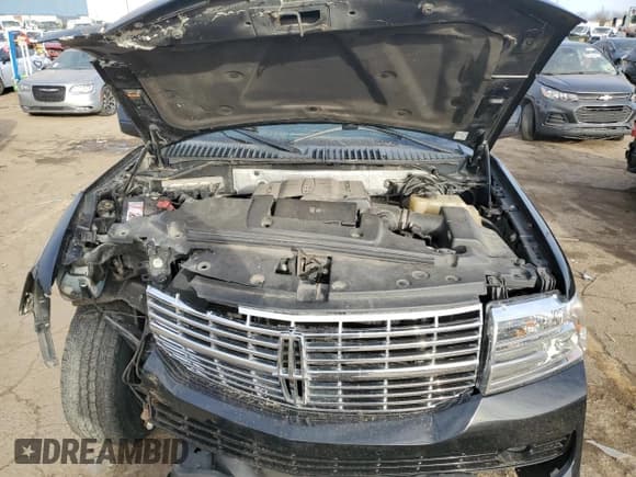 ✅ 2014 Lincoln Navigator • VIN: 5LMJJ2J58EEL05885 • Лот: 66220765. Опубликован ранее на Copart с пробегом 198 522 миль. Бесплатный доступ к архиву аукционных продаж из США и подробный отчёт об истории автомобиля на DreamBid. Изображение 12.