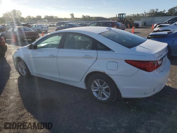 ✅ 2013 Hyundai Sonata GLS • VIN: 5NPEB4AC4DH684592 • Lot: 73968524. Listed on Copart with 161,212 mi. Free auction sales archive from the USA and detailed vehicle history report at DreamBid. Image 2.