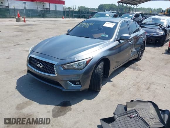 ✅ 2018 Infiniti Q50 Luxe • VIN: JN1EV7AR2JM434835 • Lot: 42842246. Wystawiony na IAAI z przebiegiem 111 025 mil. Bezpłatny archiwum sprzedaży aukcyjnych z USA i szczegółowy raport historii pojazdu na DreamBid. Zdjęcie 2.