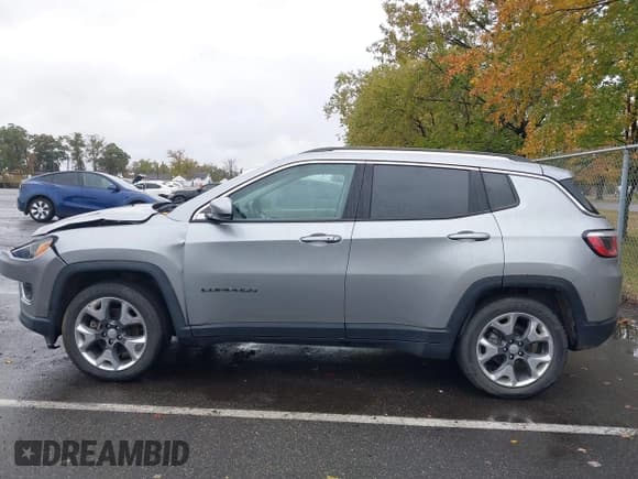 ✅ 2020 Jeep Compass Limited • VIN: 3C4NJCCB9LT179647 • Lot: 43449595. Listed on IAAI with 75,785 mi. Free auction sales archive from the USA and detailed vehicle history report at DreamBid. Image 14.
