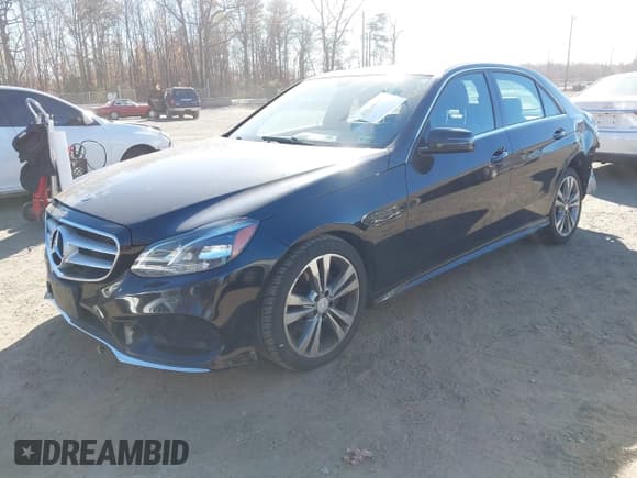 ✅ 2014 Mercedes-Benz E 350 Sport • VIN: WDDHF5KB0EA960343 • Lot: 43649451. Wystawiony na IAAI z przebiegiem 138 033 mil. Bezpłatny archiwum sprzedaży aukcyjnych z USA i szczegółowy raport historii pojazdu na DreamBid. Zdjęcie 19.