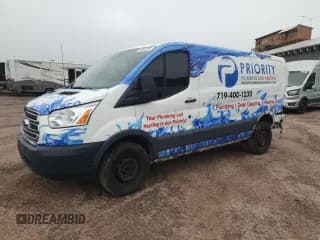 ✅ 2017 Ford Transit • VIN: 1FTYR1ZM5HKB23460 • Lot: 58284925. Wystawiony na Copart z przebiegiem 106 501 mil. Bezpłatny archiwum sprzedaży aukcyjnych z USA i szczegółowy raport historii pojazdu na DreamBid. Zdjęcie 1.